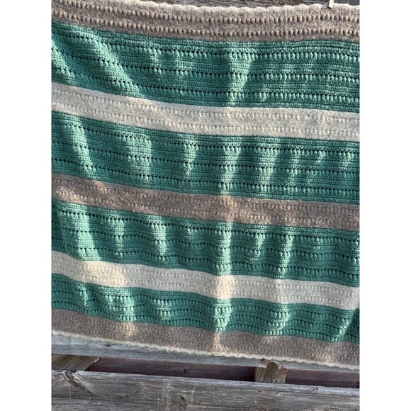 Vintage 70's Small Afghan Wool/acrylic Green Beige Gray 61x46" - Picture 10 of 14